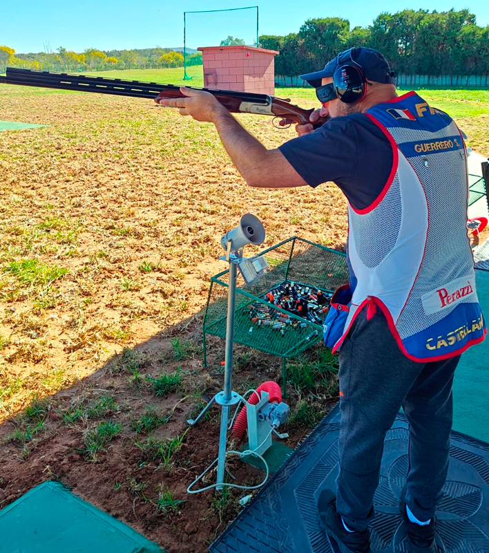 El equipo francés está presente para competir en la ISSF World Cup Shootgun Tangier Morocco